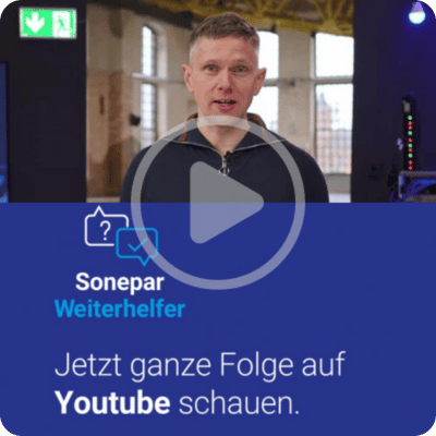 Sonepar Weiterhelfer Cover von YouTube mit einem Mitarbeiter. Darauf ein Playbutton, um das Video zu starten.